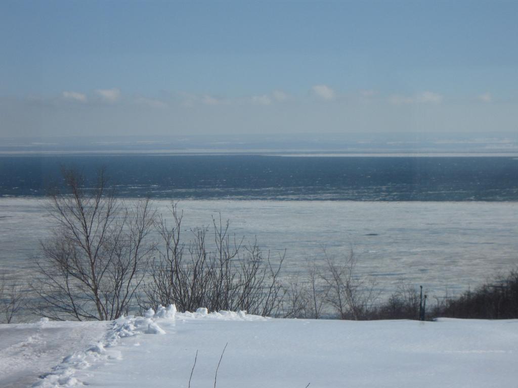 Motel De La Pointe Aux Bouleaux Baie-Sainte-Catherine Exteriör bild