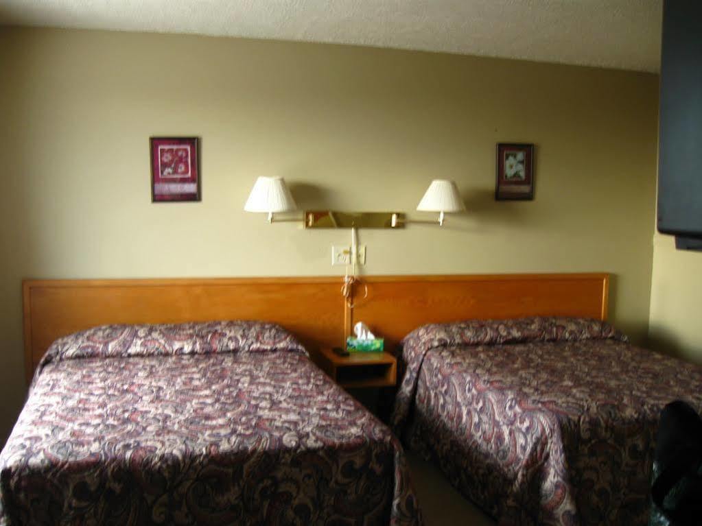 Motel De La Pointe Aux Bouleaux Baie-Sainte-Catherine Exteriör bild